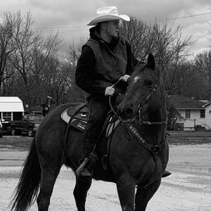 Meet your Posher, Dylan